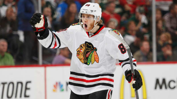 blackhawks-beat-wild-game-4.jpg